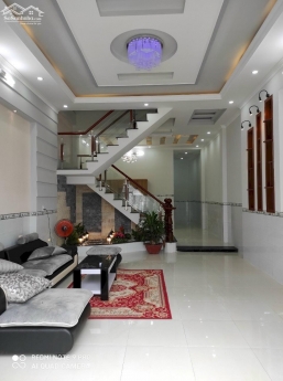 Bán nhà 85m2 góc 2 mặt tiền 5m ngang hẻm xe hơi sổ riêng, gần chợ