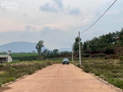 Bán 6x20m sẵn 100m2 thổ cư gần Novaworld Đạ Ròn- Đơn Dương gía 550 triệu