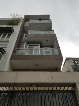 HXH Nguyễn Thái Sơn, P.4,GV, DT : 4.2*20, KC : 5 tầng, Giá : 10 tỉ TL - LH : 0934446933