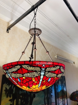 Đèn trần tiffany hoạ tiết chuồn chuồn đỏ rực rỡ