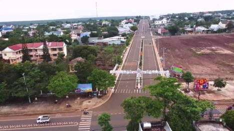 Bán gấp đất nền mặt tiền đường Trần Hưng Đạo đối diện Quảng trường Đăkđoa