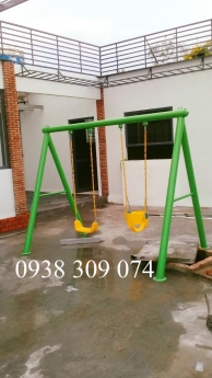10 mẫu xích đu mầm non tốt nhất 2021