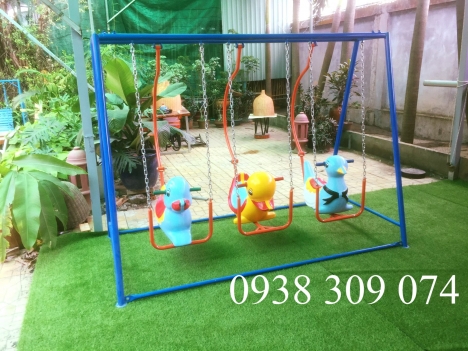 10 mẫu xích đu mầm non tốt nhất 2021