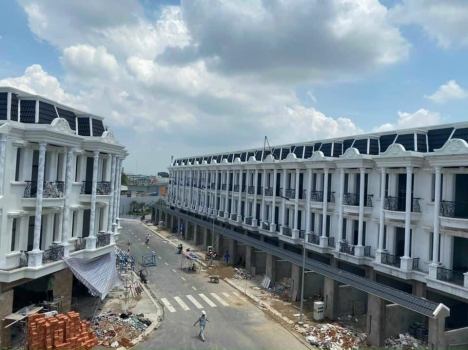 Siêu phẩm Royal Town