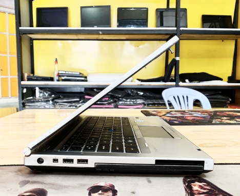 Laptop HP Elitebook 8460P Core i5-2410M Ram 4GB HDD 500GB VGA ON Màn Hình 14 Inch Máy Vỏ Nhôm Đẹp