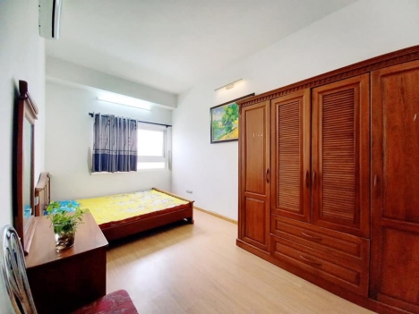 Cần  bán căn hộ 02PN, 02WC full đồ, tầng đẹp ở  khu đô thị Nam Cường, Cổ Nhuế 1.