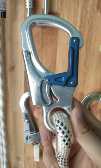 Móc H7102 liên kết các điểm leo