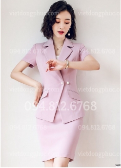 Xưởng may vest đồng phục công sở theo dáng người chuẩn không cần chỉnh