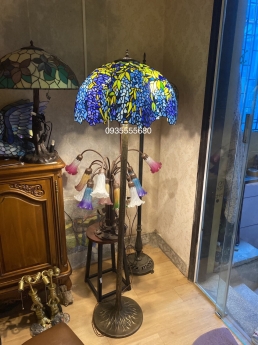 Giao lưu cây đèn sàn tiffany hàng đẹp Mỹ