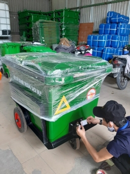 Bán thùng rác nhựa 4 bánh, thùng rác tại công viên, thùng rác có bánh xe, thùng rác nhựa nhập khẩu