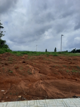 Đất 2 mặt tiền đường nhựa 8m diện tích 115m2 full thổ cư giá 1 tỷ 2.