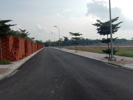 Còn 1 Lô duy nhất Tại chánh Phú Hòa Đường chính 18m Giá chỉ 920tr