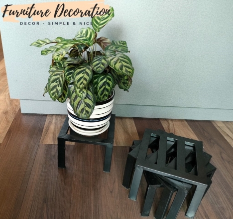 Đôn sắt vuông nhỏ gọn chắc chắn, sơn tĩnh điện bền