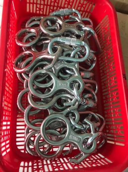 Khóa số 8 đu dây