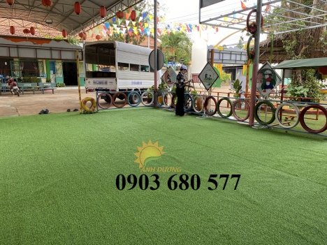 Cỏ nhân tạo trải sàn, trải sân giá rẻ, uy tín, chất lượng cao