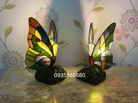 Giao lưu 1 vài đèn sàn tiffany và đèn tiffany con bướm