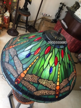 Đèn bàn tiffany họa tiết chuồn chuồn xanh huyền bí