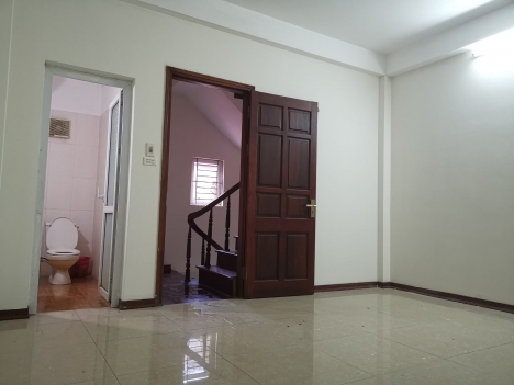bán nhà hà nội chính chủ quận ba đình giá rẻ . LH 0924962222