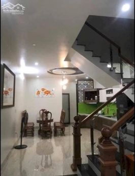 Bán nhà 3 tầng 3 mê đẹp ĐƯỜNG Thanh Lương 11,DT 100M,hÒA xUÂN