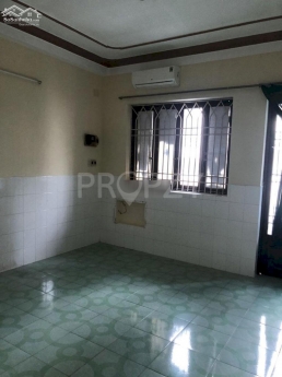 Cho Thuê Nhà NC 5PN HXH Bình Thới Phường 14 Quận 11 - có 2 máy lạnh, 4 máy nước nóng.