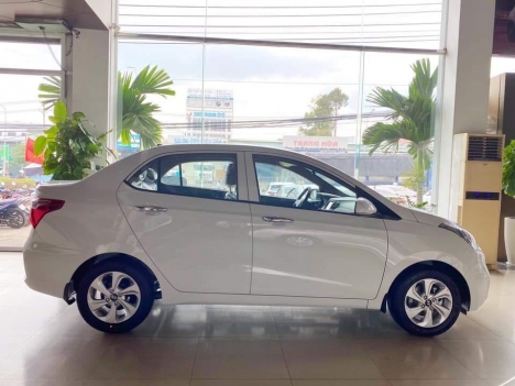 Cần bán Hyundai Grand i10 giá 375 triệu