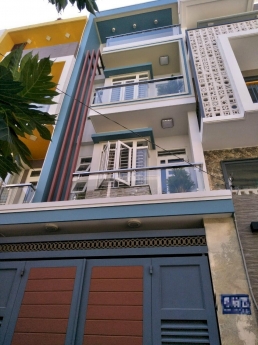 Bán nhà phố liền kề 1trệt 3 lầu ĐƯỜNG 10m thông diện tích 4 x 18 giá chỉ 7 tỷ 150 thương