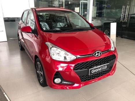 Hyundai i10 giá hấp dẫn