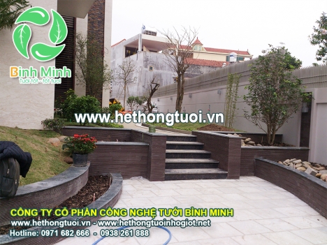 Thiết bị tưới cây thông minh,hệ thống tưới cây thông minh, béc phun nước tưới cây,báo giá béc tưới
