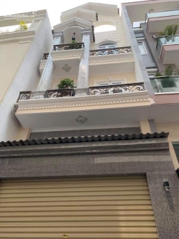 Bán gấp nhà phố liền kề 1 trệt 1 lững 3 lầu dt 4.5 x 13 hẽm 5m