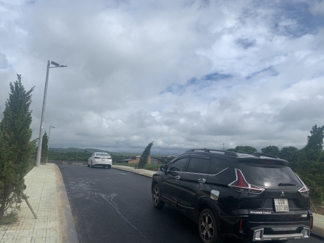 Đất mặt tiền đường nhựa diện tích 200m2 giá 800tr