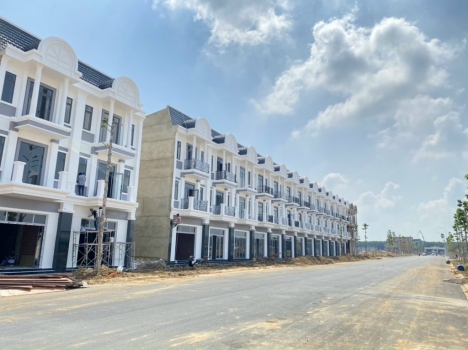 Cơ hội sở hữu phân khu đất giá rẻ liền kề sân bay Century City