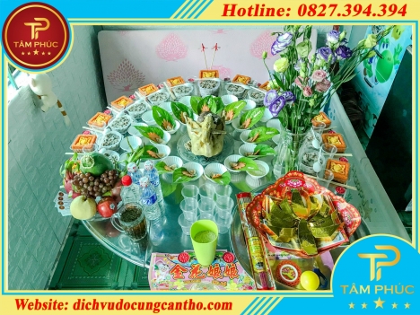 Đặt mâm cúng đầy tháng đơn giản, đẹp mắt