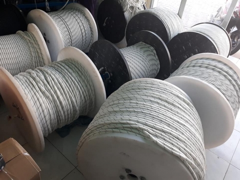 Dây thừng cứu sinh, thoát hiểm