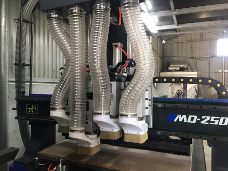 Máy cnc 4 đầu cắt gỗ công nghiệp