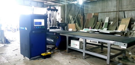 Máy cnc 4 đầu cắt gỗ công nghiệp