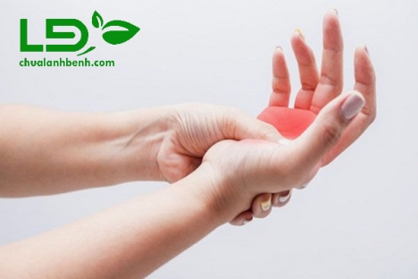 Phụ nữ bị tê bì chân tay sau sinh là bệnh gì? Nguyên nhân