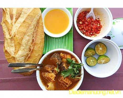 Phá Lấu Ngon Bờ Kè Hoàng Sa Quận 3
