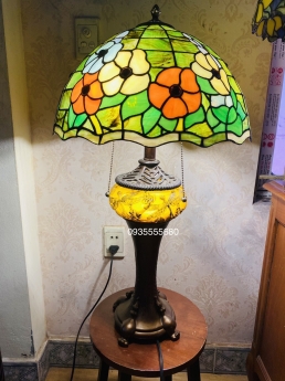 Đèn tiffany hai thân hoạ tiết hoa leo mới lạ