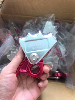 Khóa an toàn chống rơi sử dụng với dây phi 10