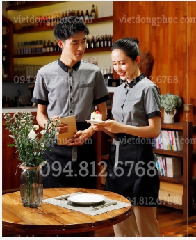 Mẫu đồng phục nhân viên chạy bàn phong cách trẻ trung, năng động, và hiện đại khi mặc