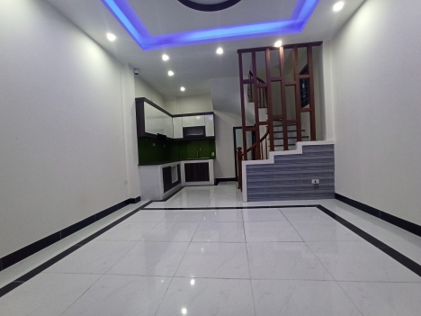 Bán nhà đẹp xây mới tại Tổ 5 Đa Sỹ - Kiến Hưng.có sân riêng để đc 6 xe máy.36m2 x 5 tầng
