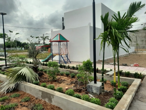 Bán nhà 1 trệt 1 lầu sau chợ Bình Chánh giá 2 tỷ