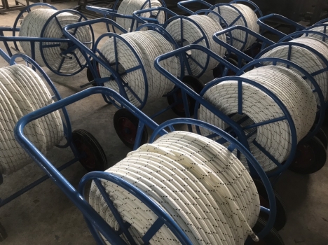 Dây thừng đu dây leo cao tòa nhà