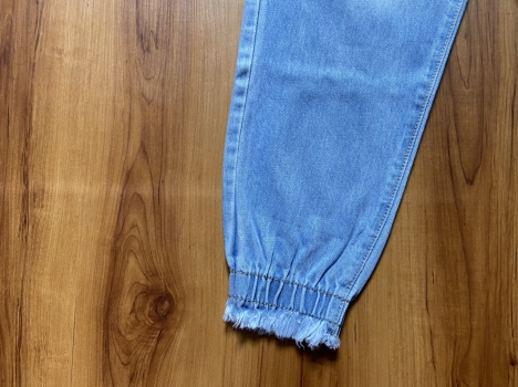 Quần Baggy Jean Nữ Lai Bo Tua