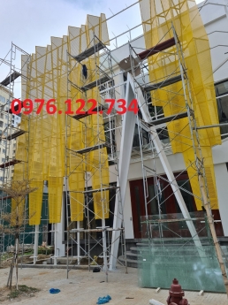 Trang trí các tòa nhà, công trình bằng tấm kim loại đột lỗ