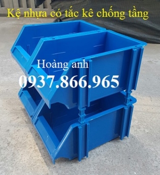 Kệ dụng cụ có tắc kê chống tầng,khay đưng bulong trong của hàng bày bán đồ cơ khí, khay nhựa vát đầu