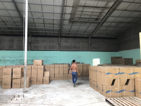 Bồn cầu 1 khối giá tại kho, bồn cầu nhập khẩu, bồn cầu 1 khối, 2 khối liên hệ .