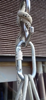 Móc AF18B liên kết đu dây