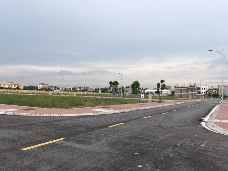 BÁN ĐẤT SỔ ĐỎ PHỐ GIÁC 211111111111111111
