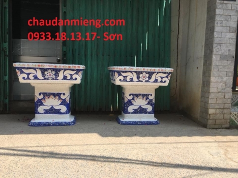 Nghệ nhân dán miễng sành sứ - ốp sành - chuyên chậu hoa - bể cá cảnh  jj